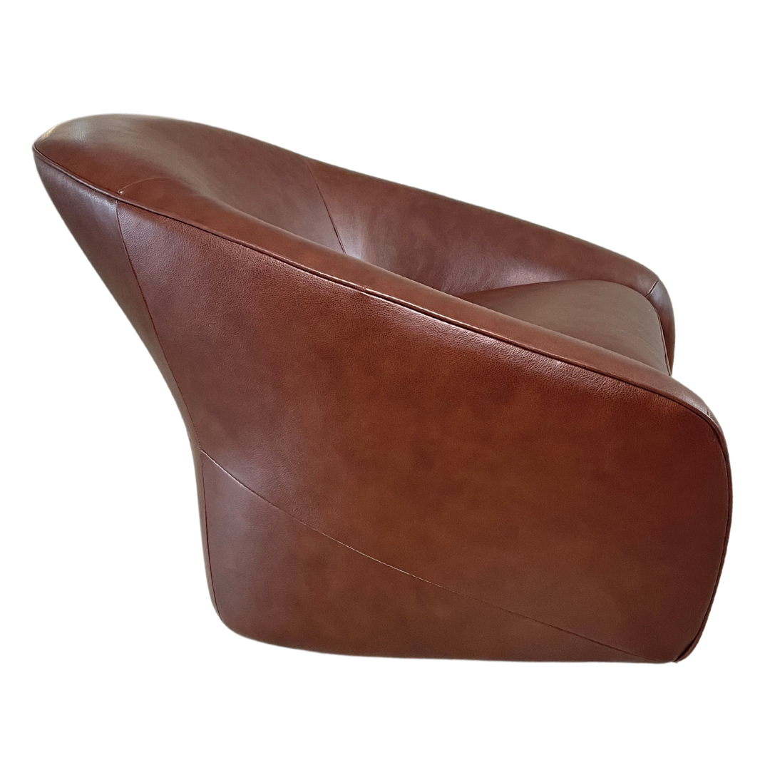 Silla Stacy de Cuero