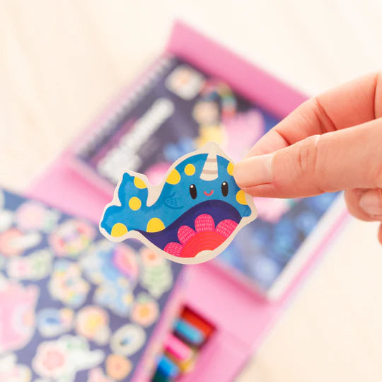 Colouring set  magical creatures