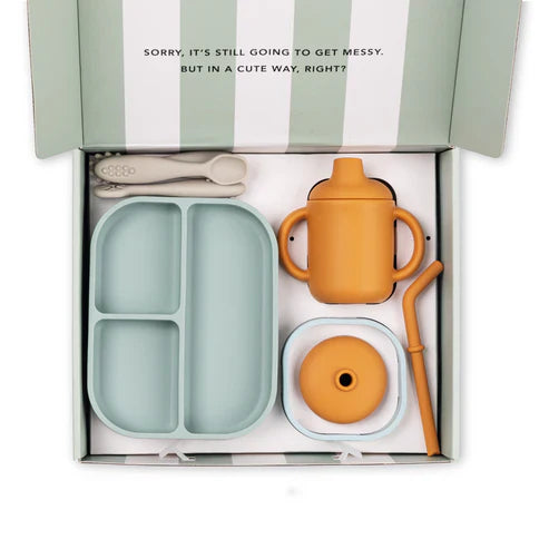 Little bites GRASSY FIELD